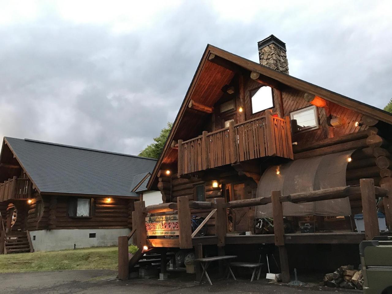 Log Hotel Kamloops Shinano  Exterior photo